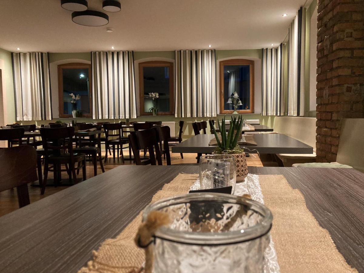 Hotel Buergerhausloewen Filisburgo Esterno foto